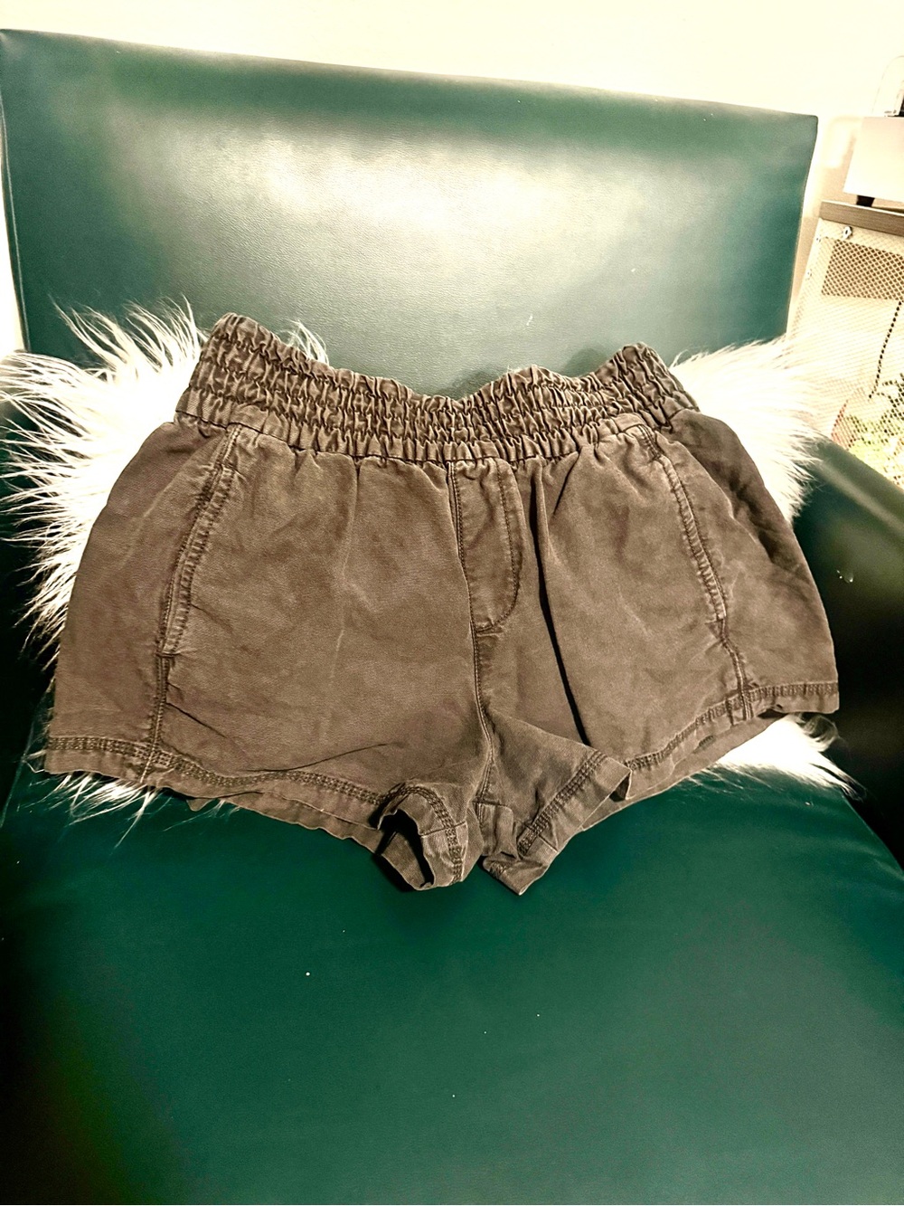 aerie Soft Elastic-Waist Athletic Shorts - Black